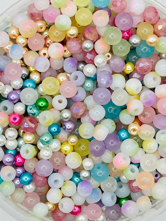 Small glass beads